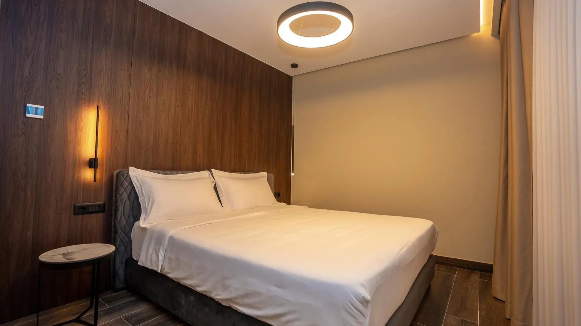 ****  Hotel Mozart Shkodër Albanië