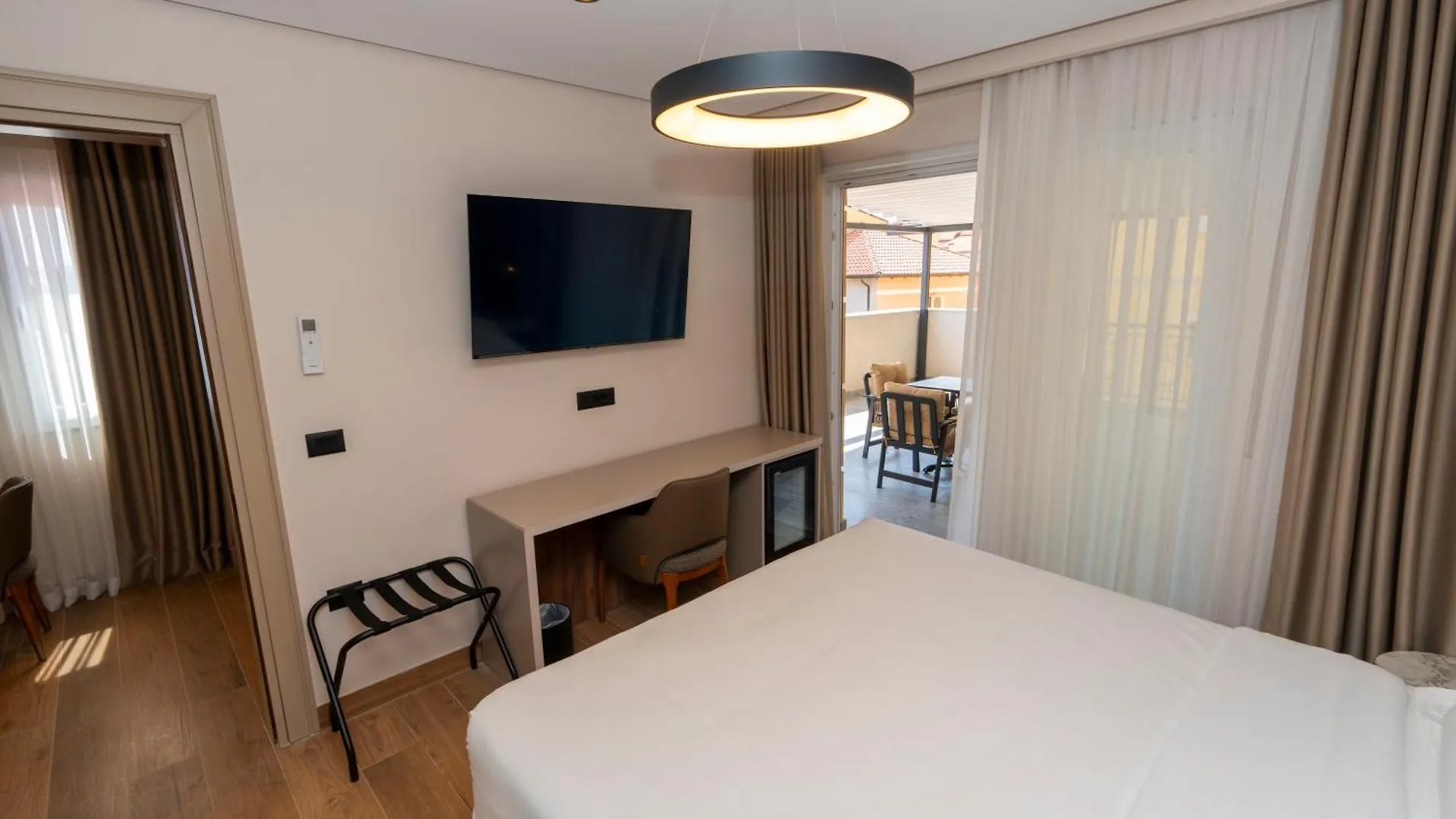 ****  Hotel Mozart Shkodër Albanië